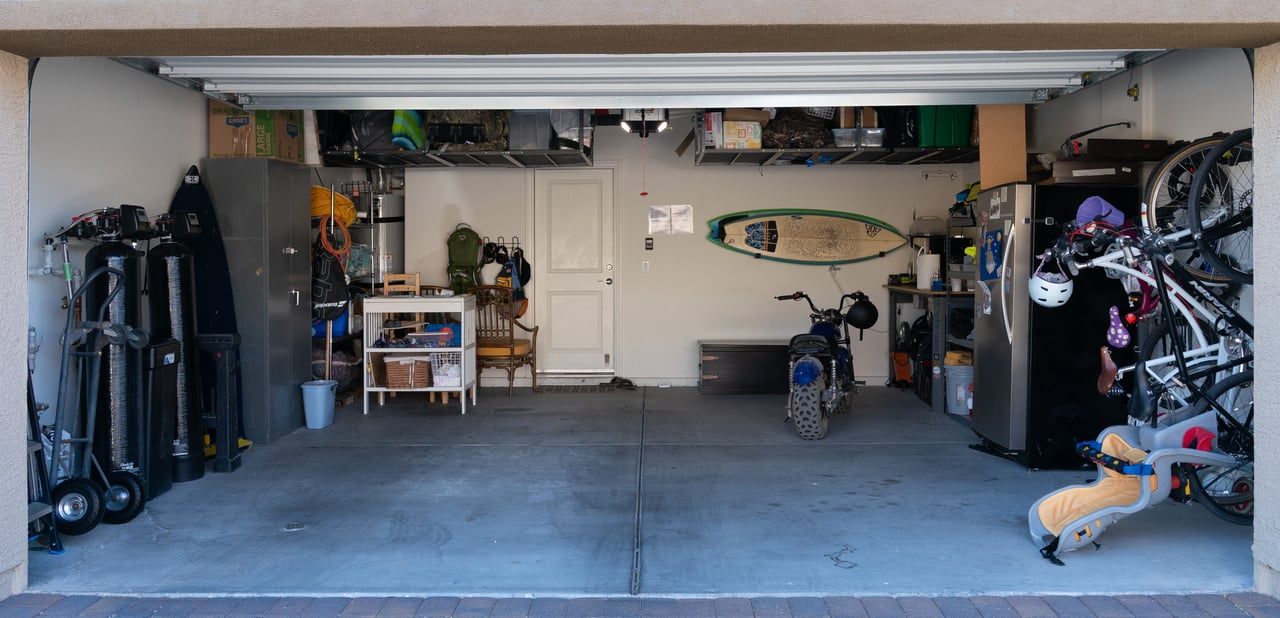 10983 Cambridge Lakes Ave