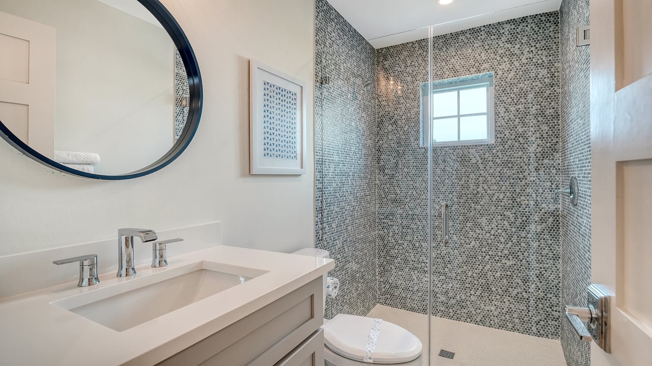 2175 Avenue A, Bradenton Beach, Florida