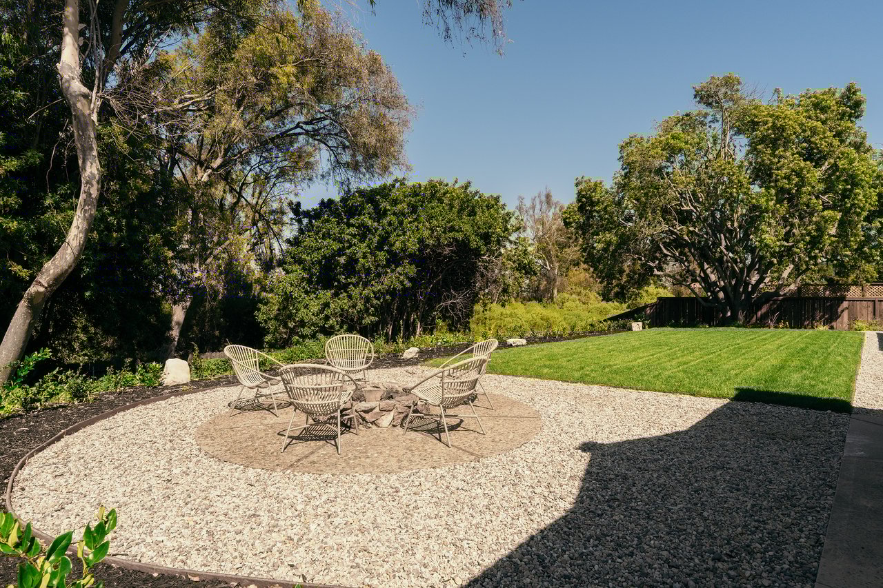 7 Pleasant Hill Drive, Rolling Hills Estates