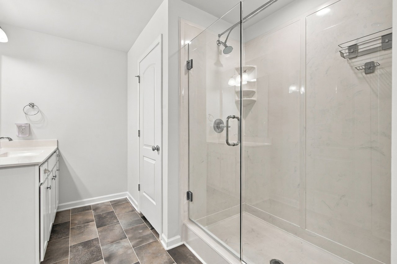 Modern Luxury & Cul-de-Sac Comfort: Contemporary 4-Bed Gem Near Providence & Research Park!