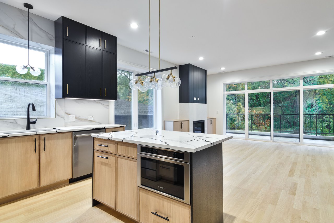 5446 S Kimbark Avenue Unit 2