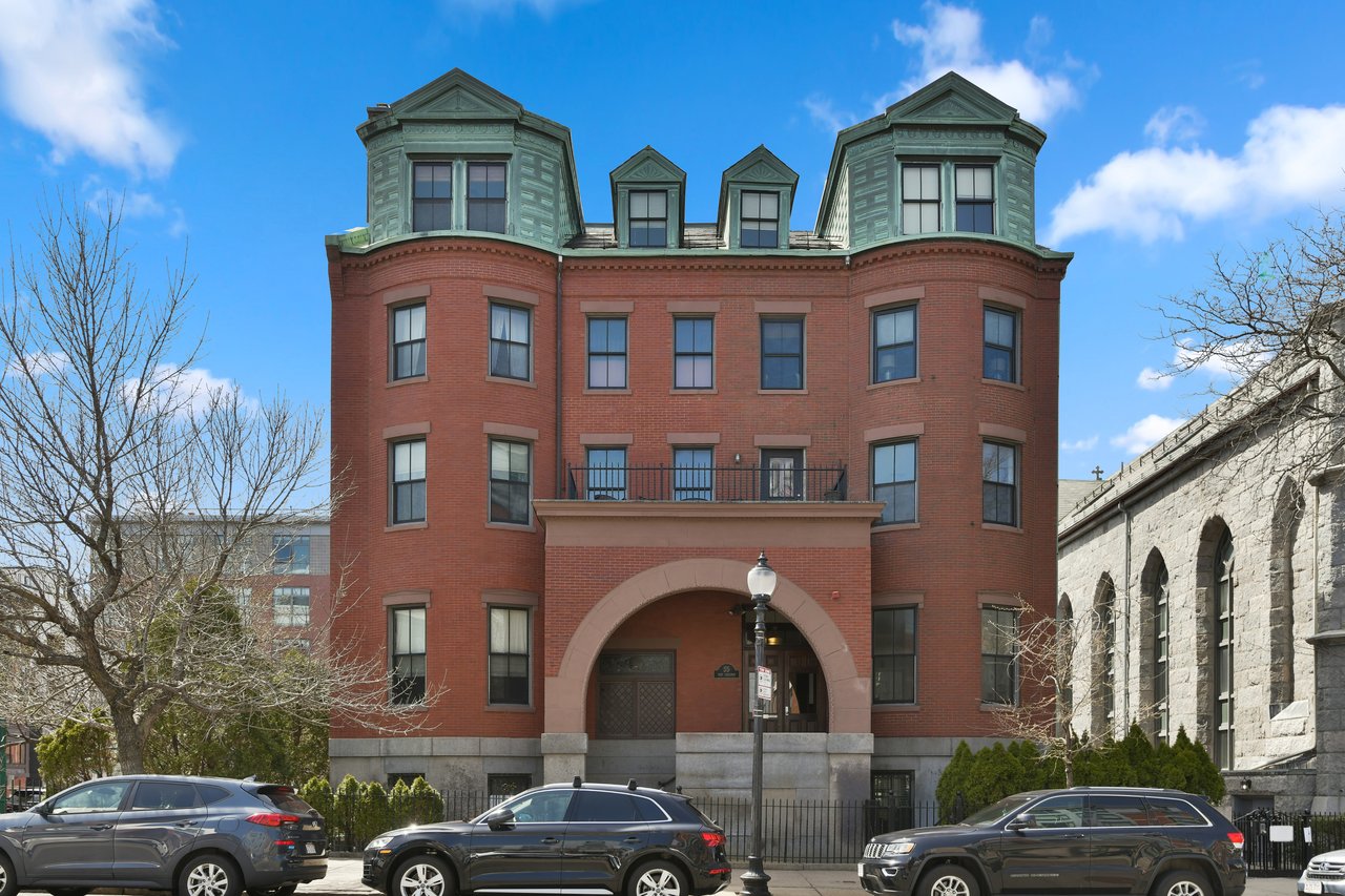 55 W Broadway, Unit 3