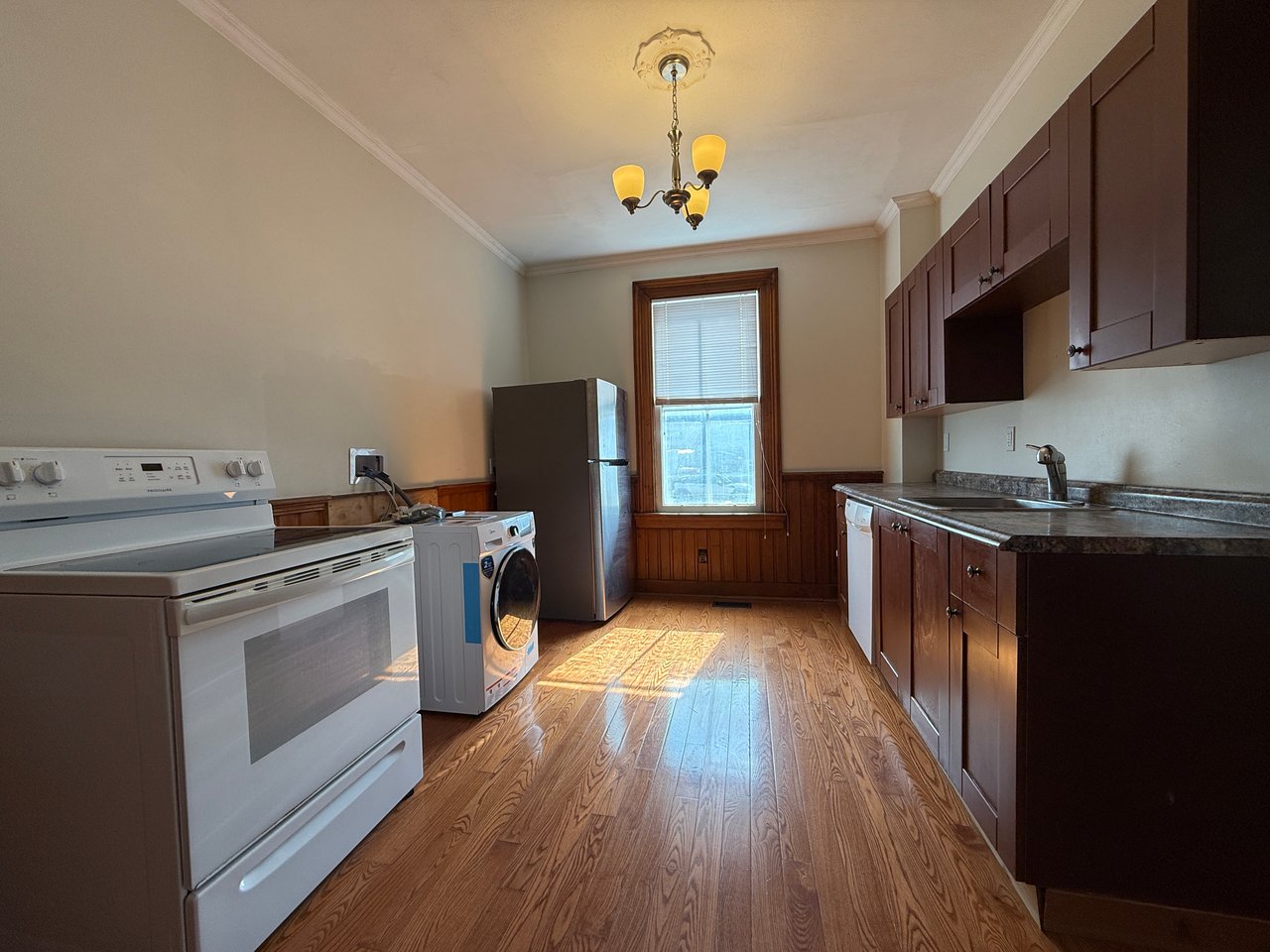 415 Davis Drive 2, Newmarket