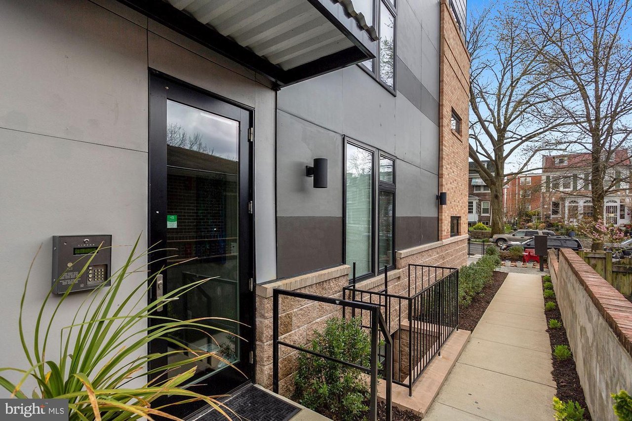 129 Varnum St NW, #6
