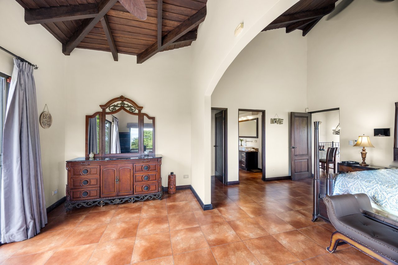 Casa de Vida, Altos de Flamingo | Mediterranean-Style Villa with Pool & Guest House Near Playa Flamingo