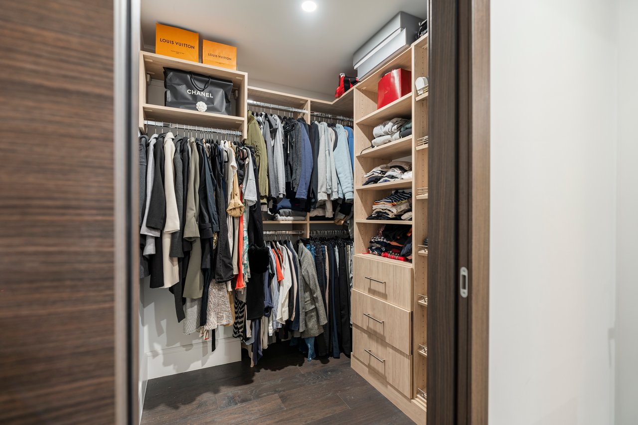 8701 Churchill Rd Unit 1401