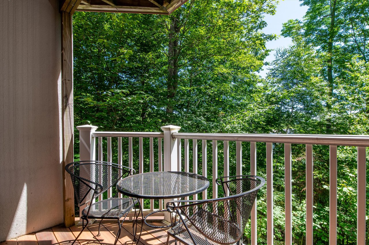 100 Kettlebrook Rd, E-4  (Jan or March, 2026)