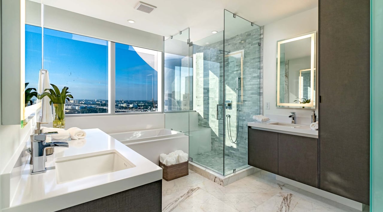 Paramount Miami Worldcenter