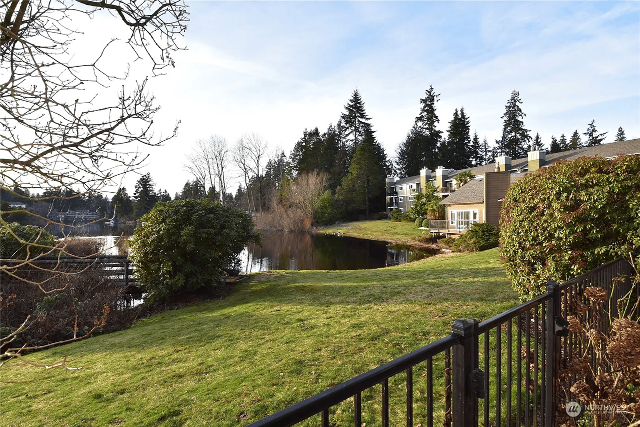 820 E Cady Road #G105