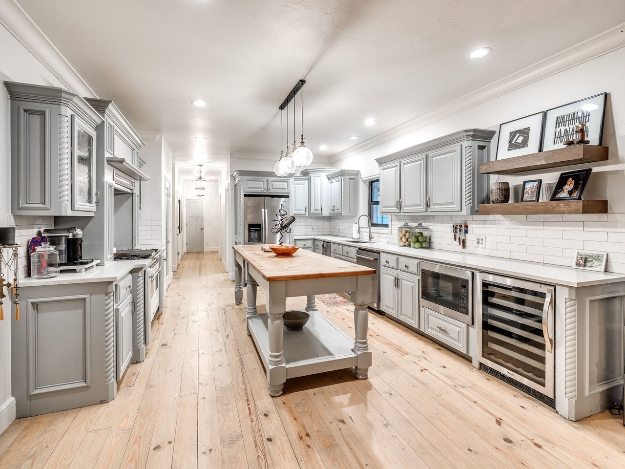 LISTING OF THE WEEK • OKLAHOMA LUXURY  Five Acres. Four Bedrooms. Zero Compromises - 13500 Three Oaks Dr Jones, Oklahoma - Wyatt Poindexter - The Agency Oklahoma 