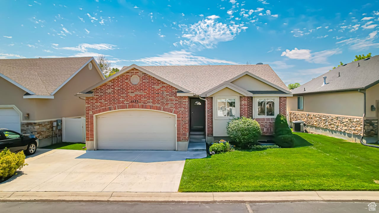 1523 W Turtle Dove Ln #128