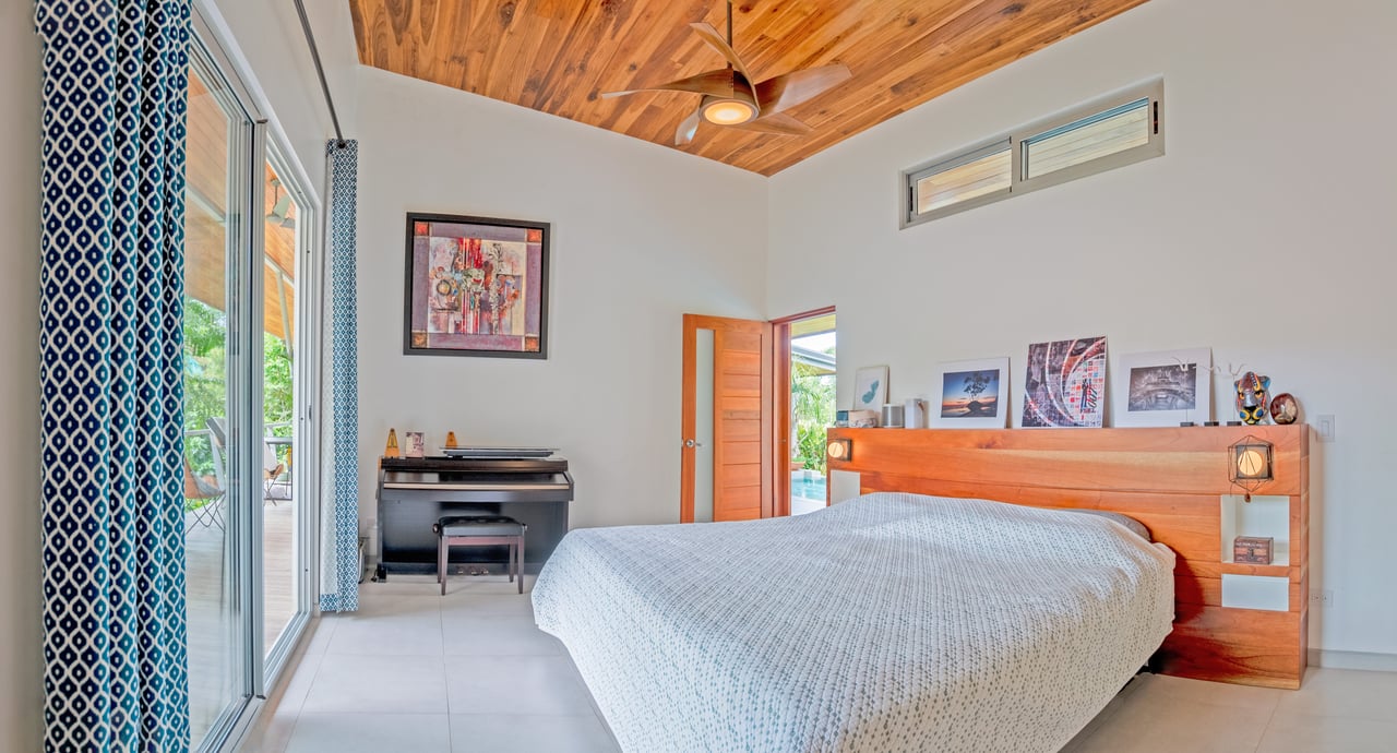 Year Round Sunsets at this Beautiful House + Guest House