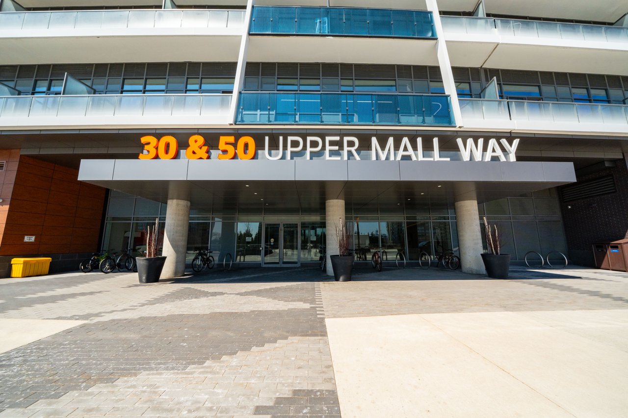 30 Upper Mall Way, A2205