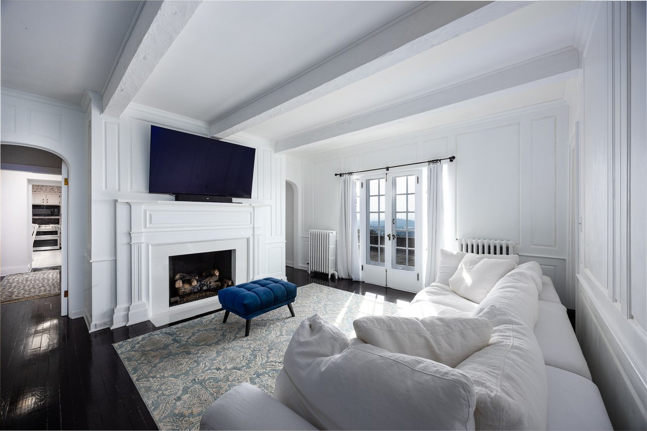 401 Woodmont Road