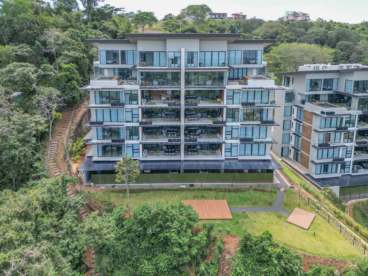 Solaris Sura 4B | Brand-New Ocean-View Luxury Condo in Reserva Conchal