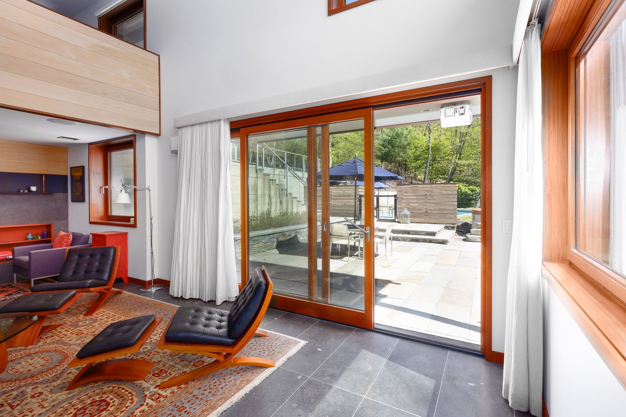 40 Mt Guardian Road