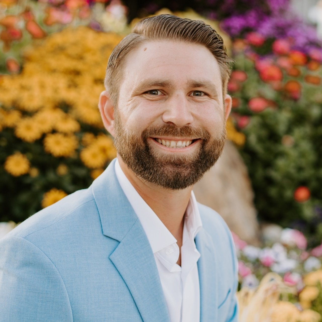 Travis Boyd Bellingham WA Real Estate Agent Headshot