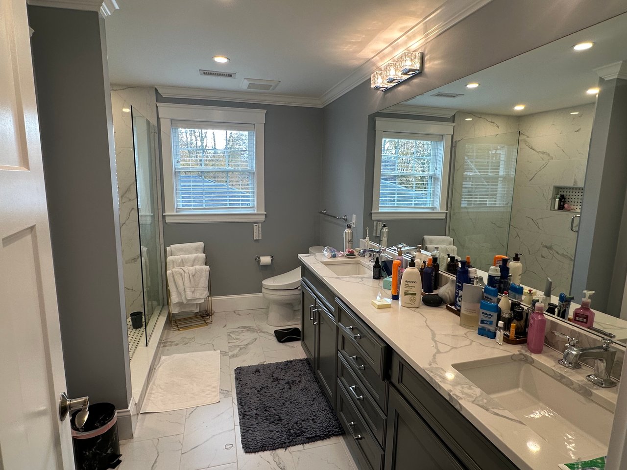 53 Old Mystic St, Arlington