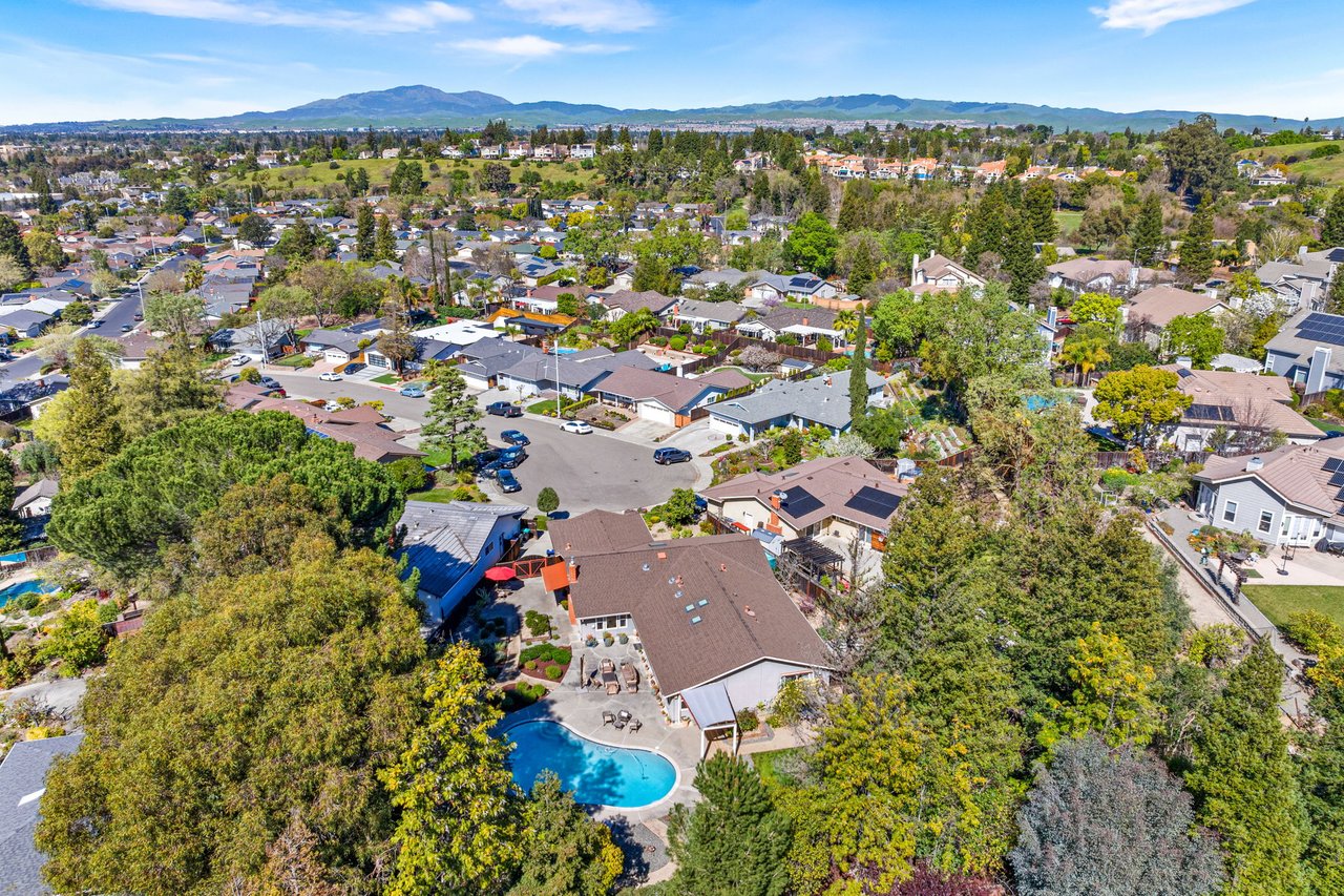 535 San Gabriel Ct. Pleasanton, CA 94566