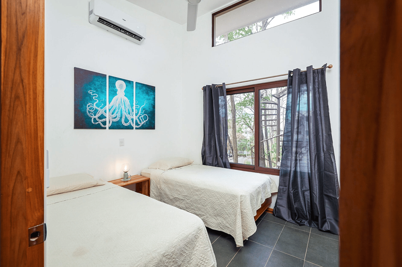 Green Turtle Townhomes - Tamarindo Investment Complex