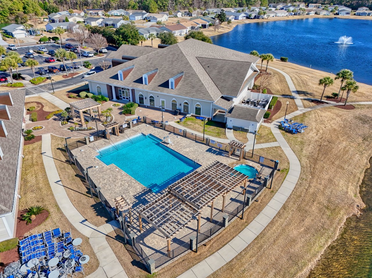 Lakeside Crossing, Conway