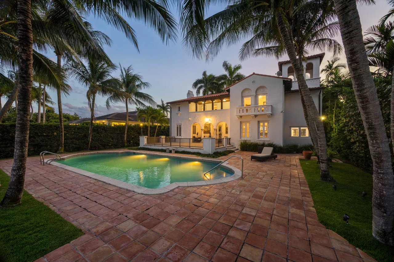 Pine Tree Drive, Miami Beach Waterfront