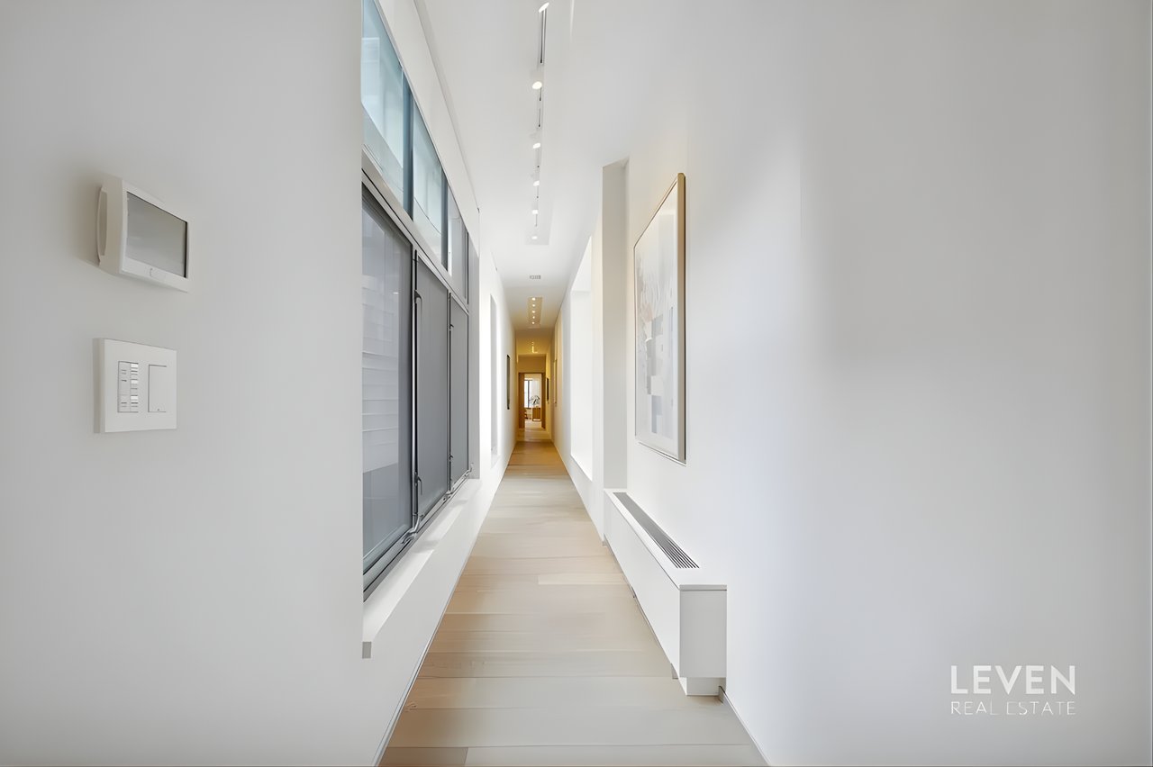 55 Warren Street, #4