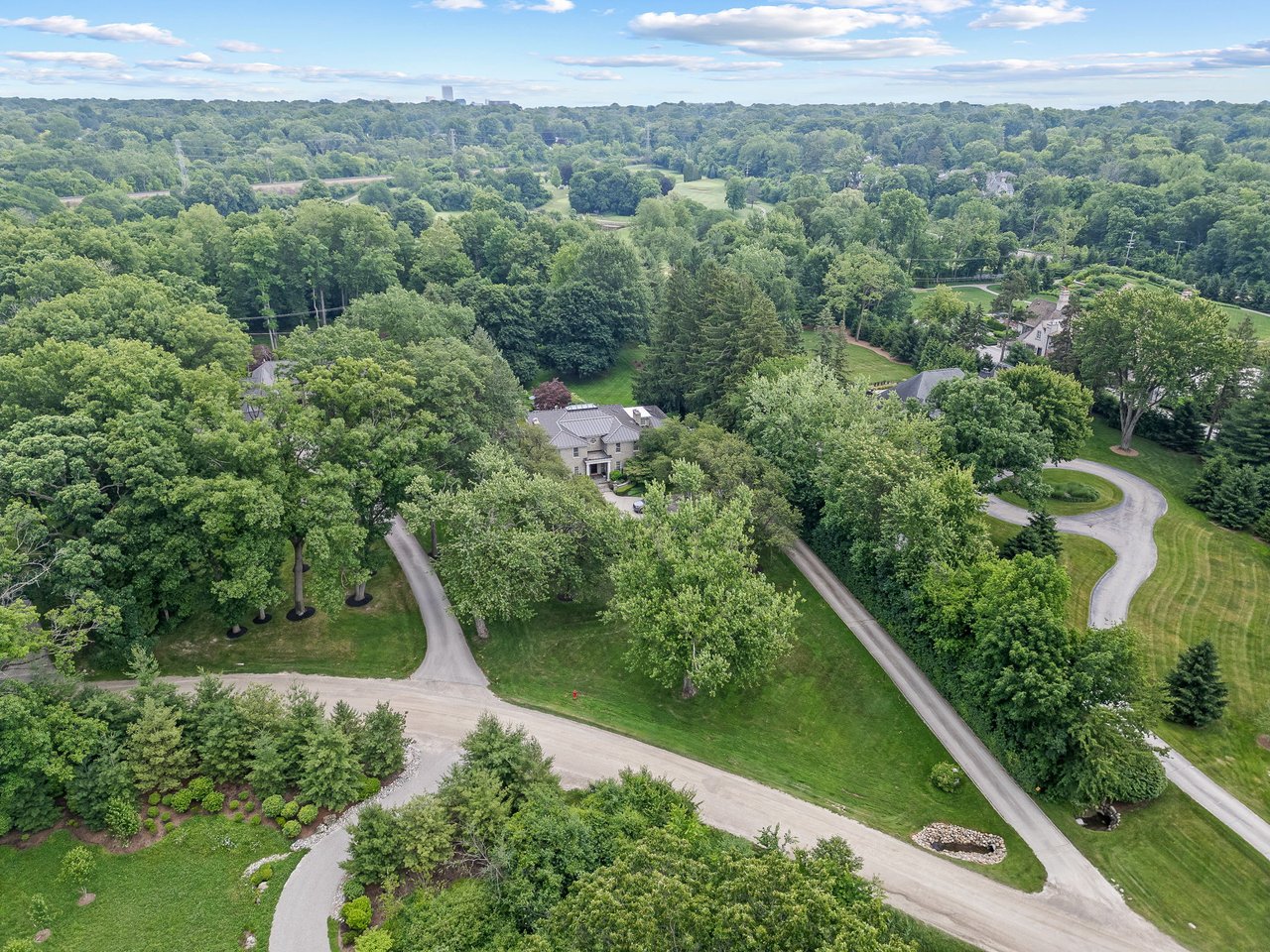 5425 Brookdale Rd, Bloomfield Hills, MI 48304