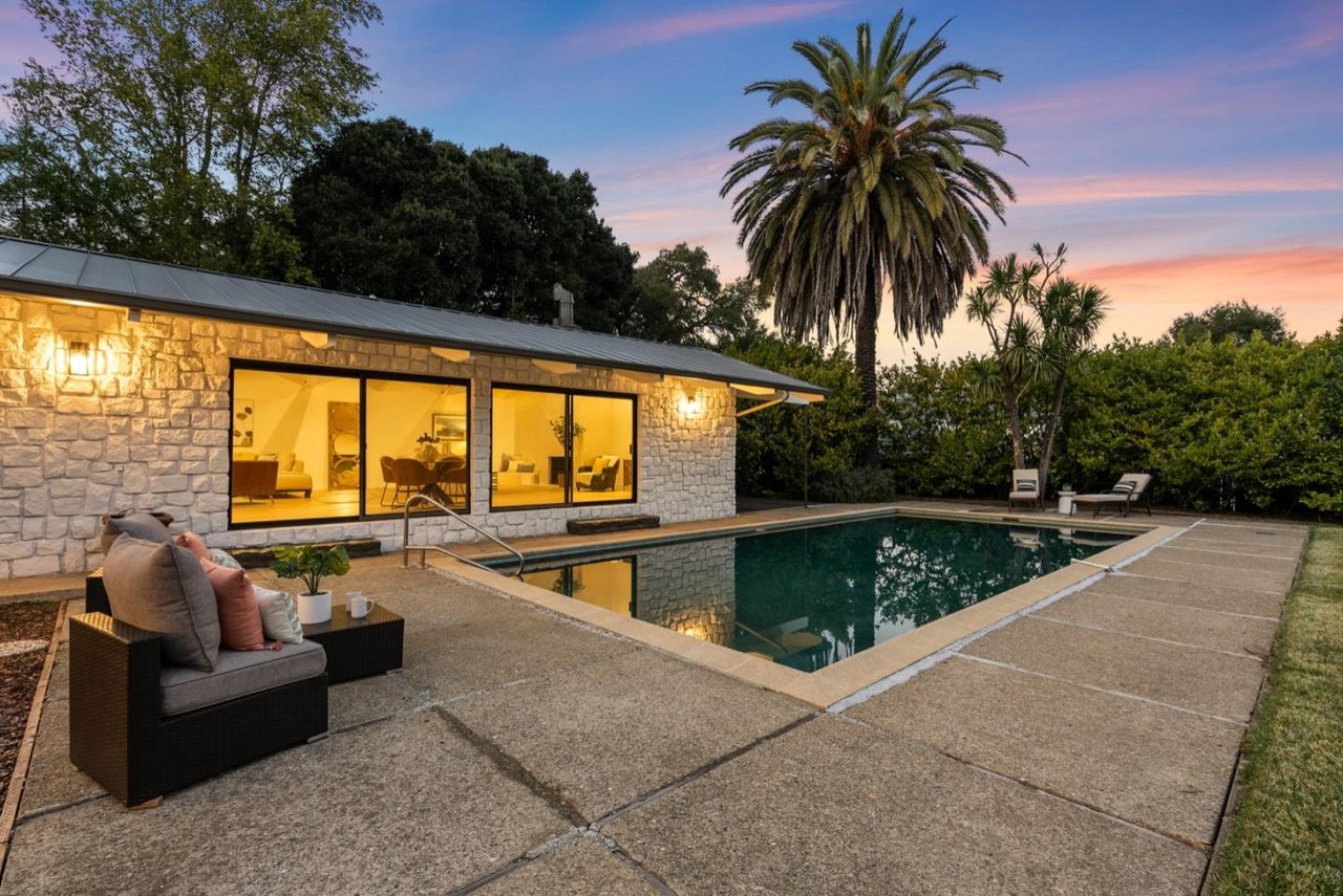 1540 Portola Rd