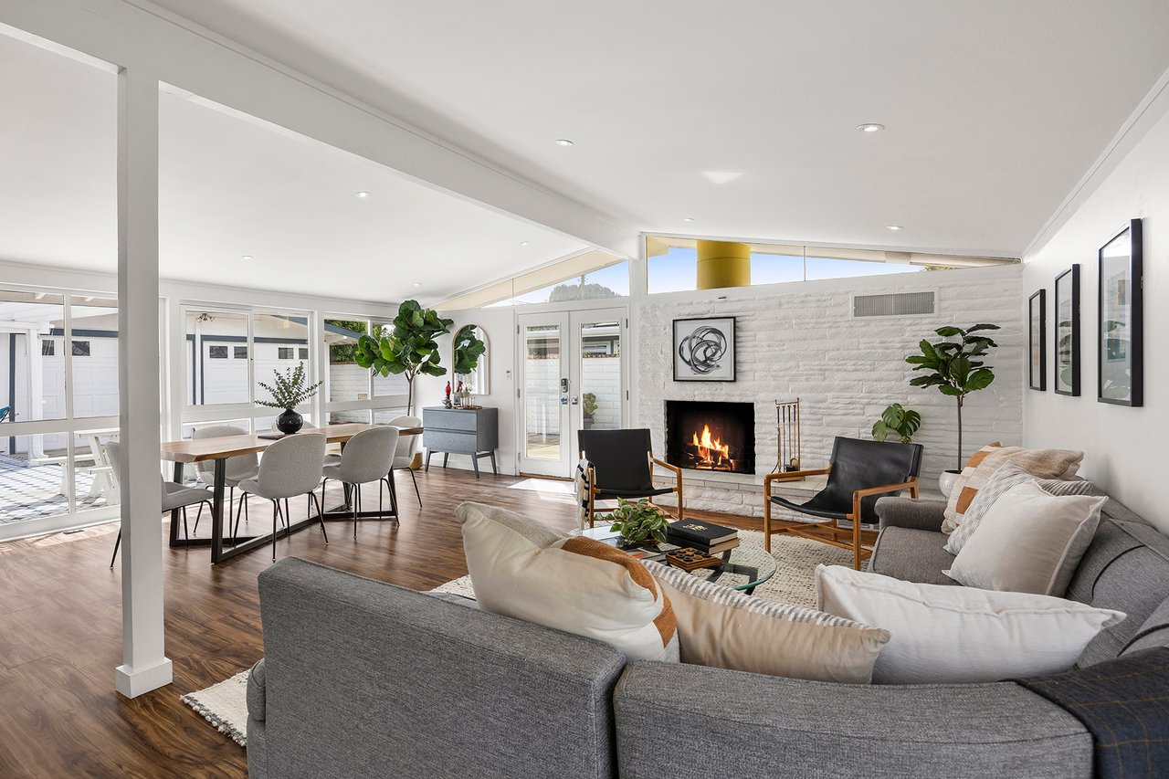 Tustin Cliff Home May For Sale