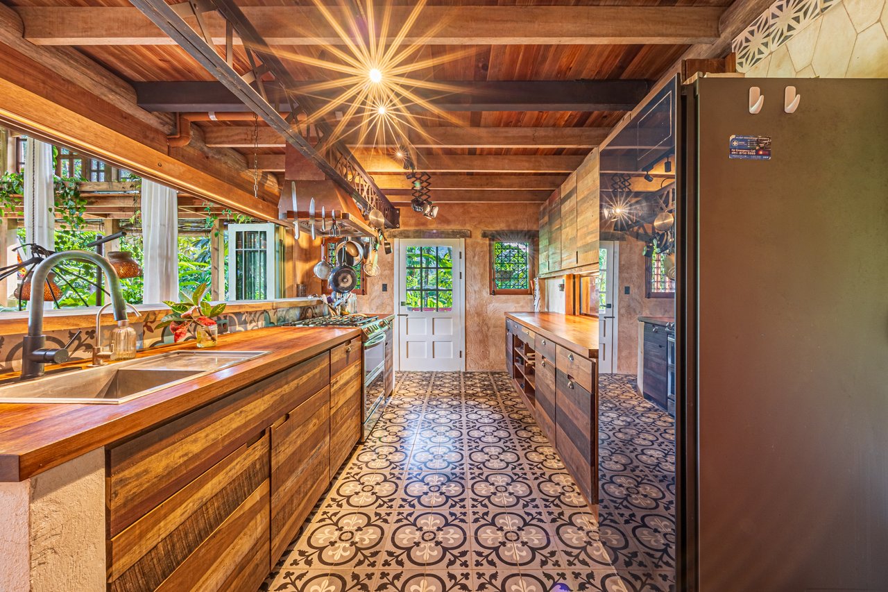 2.56 ACRES – 3 Bedroom Artistic Architectural Masterpiece, Recording Studio, Ocean View, Pool, 1 Bedroom Guest House!!!