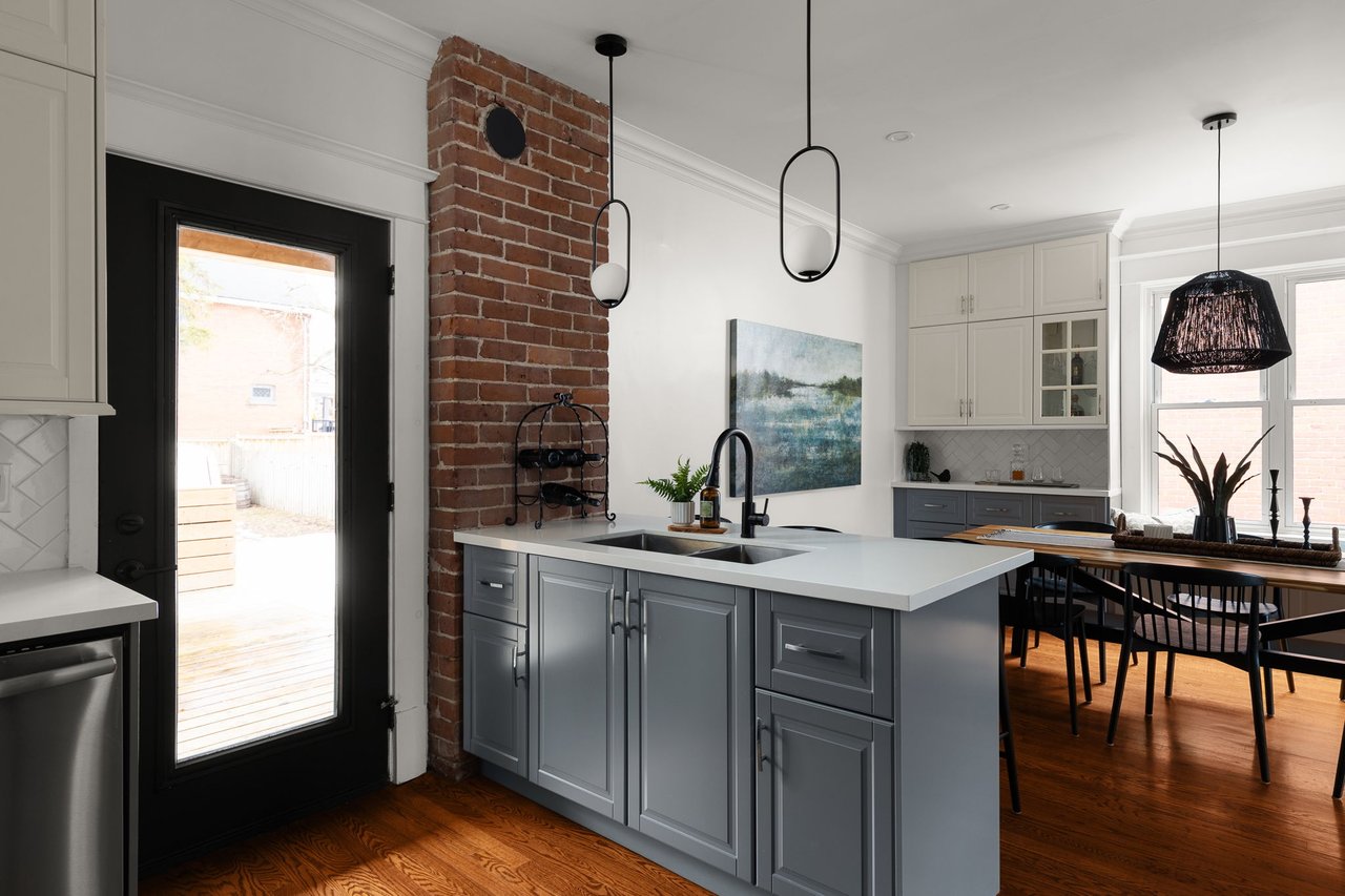 36 Sophia Street West, Barrie