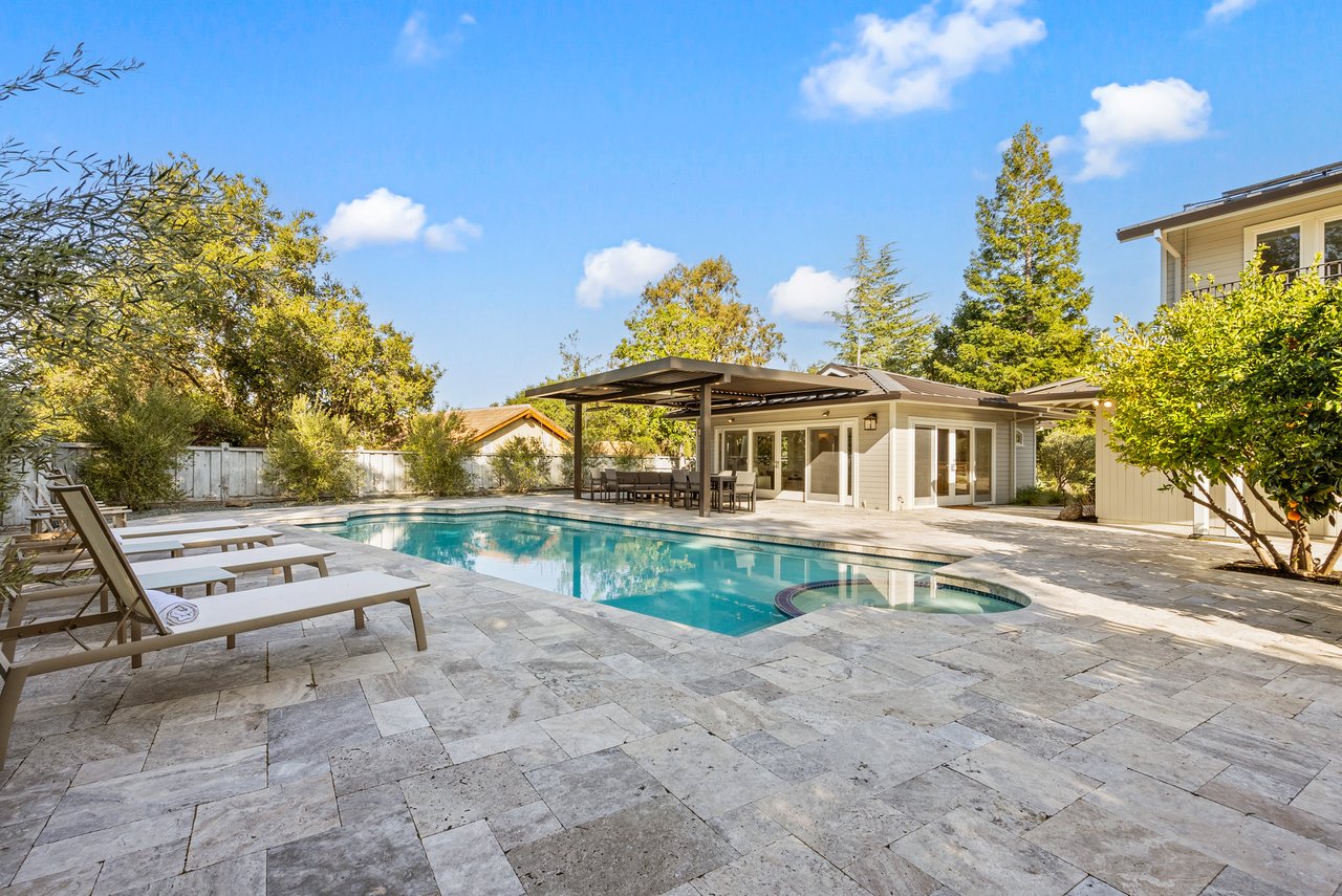 114 Nina CT