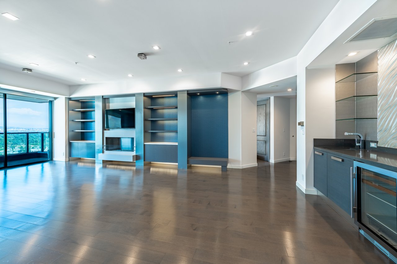 10490 Wilshire Blvd #1705