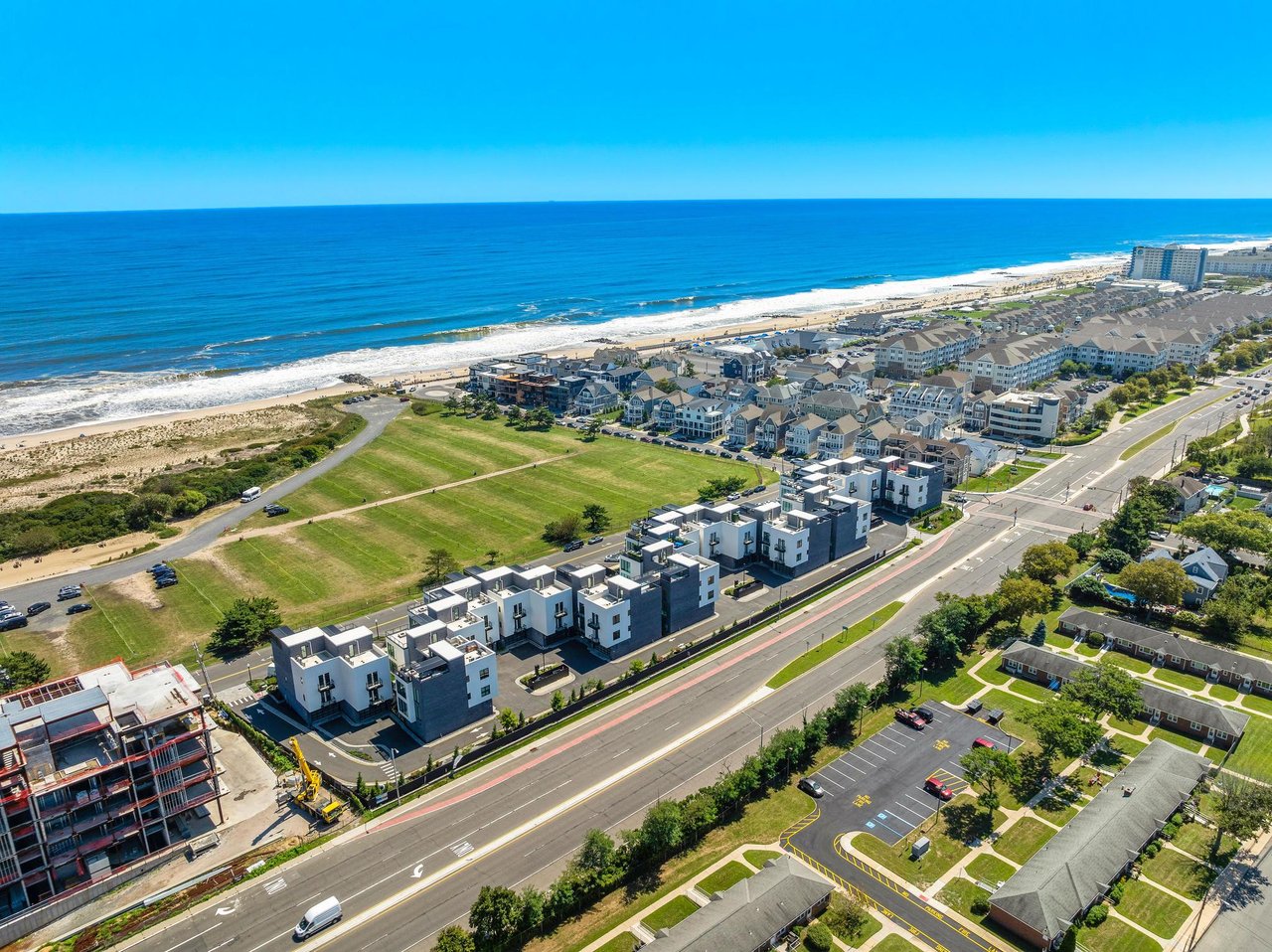 The Reef at Long Branch