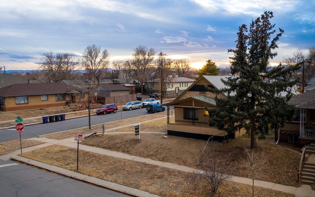 Just Listed: Large Lot in Fantastic Sunnyside Location