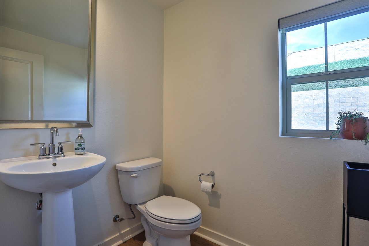 608 White Oaks, Lake Forest