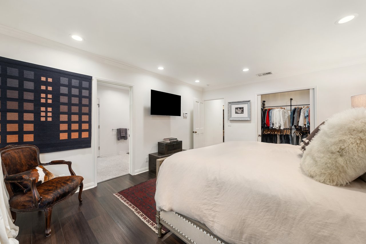 13109 Valley Vista Blvd, Studio City