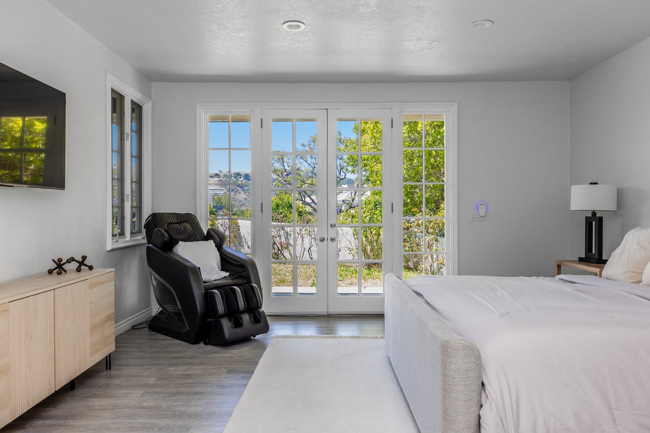 2254 The Terrace - Brentwood, Los Angeles