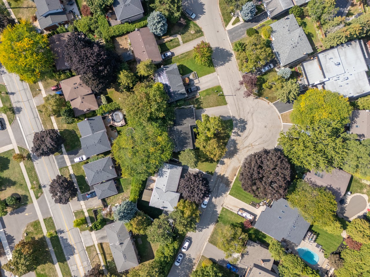 222 Vance Drive, Oakville