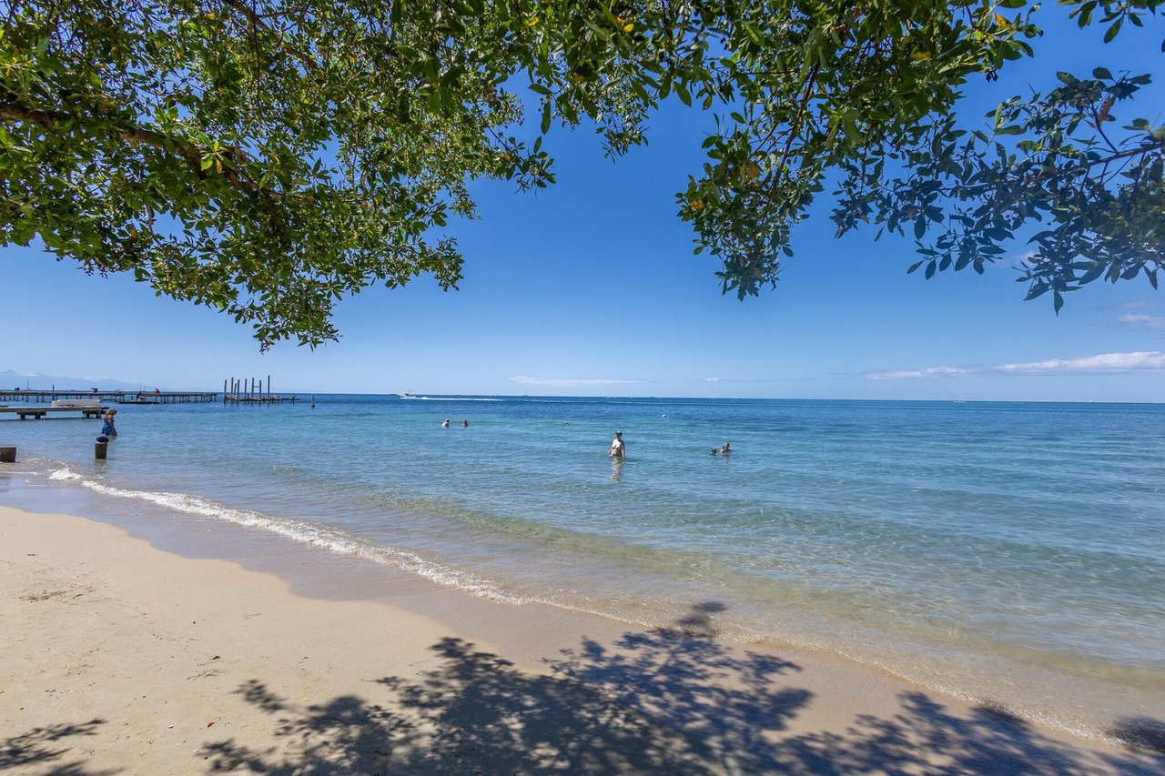 Sea Breeze House on Lot 5D