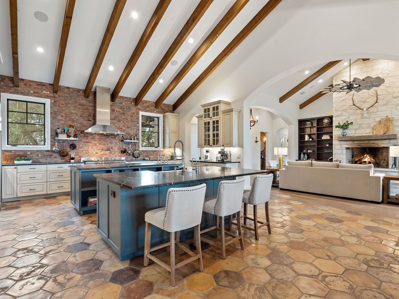 Angelwylde Hill Country Retreat
