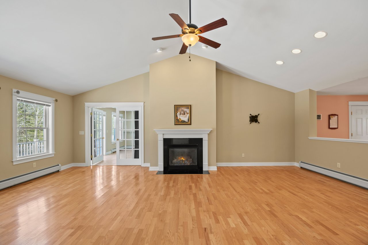 7 Mackworth Lane, #7, Cumberland