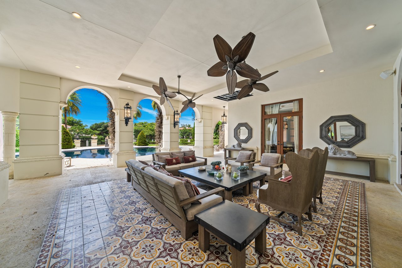 150 Edgewater Drive