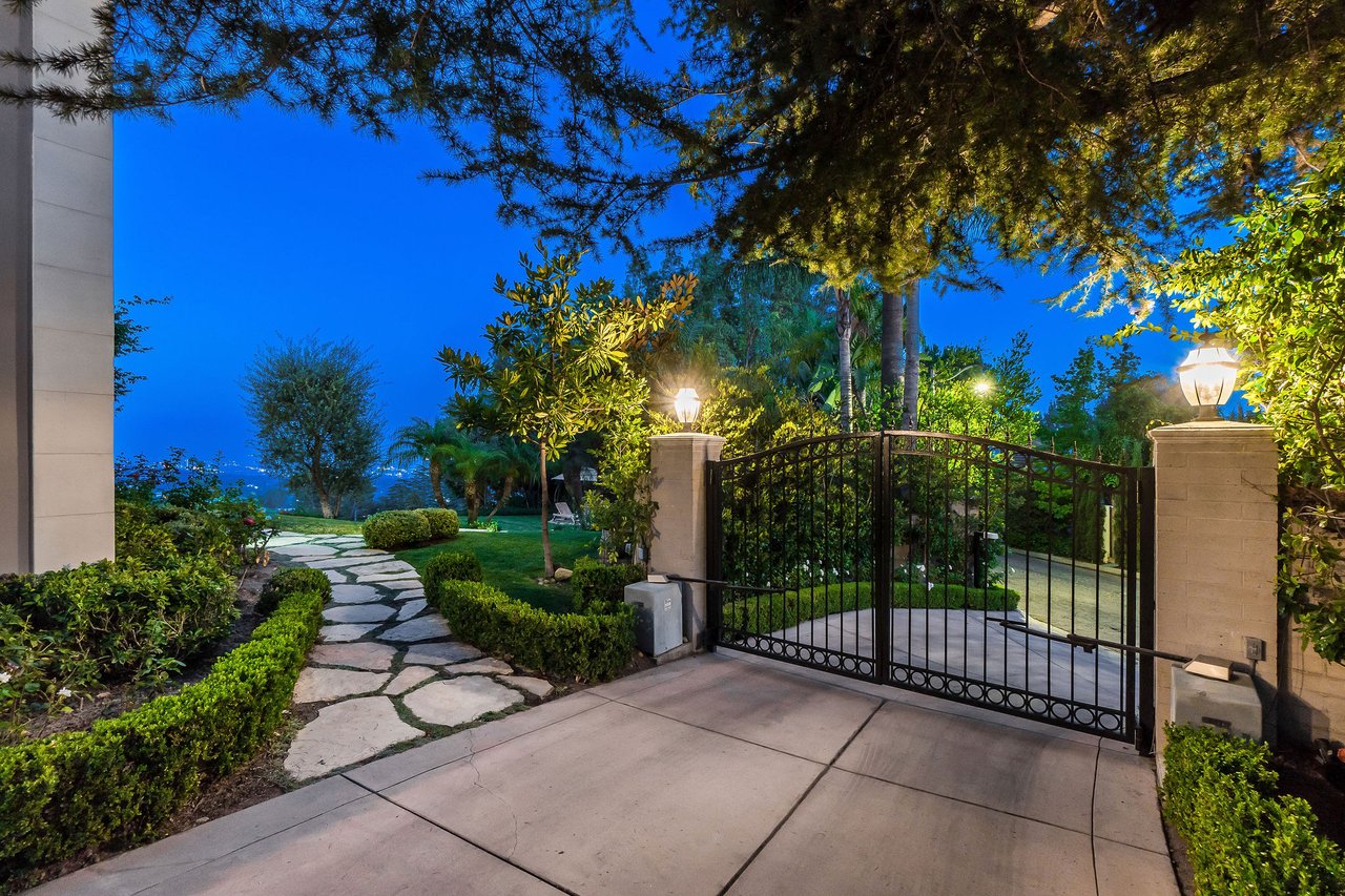1000 Bel Air Rd