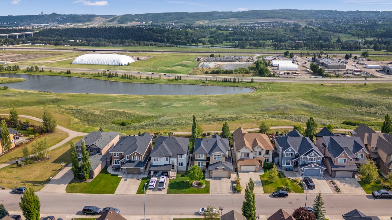 21 Tuscany Estates Terrace NW