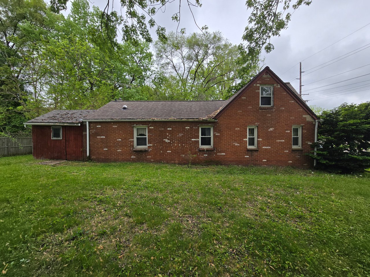 7205 Williams Lake Rd