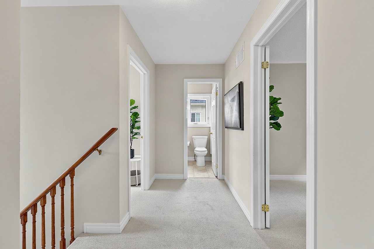 37 Rainbow Ct