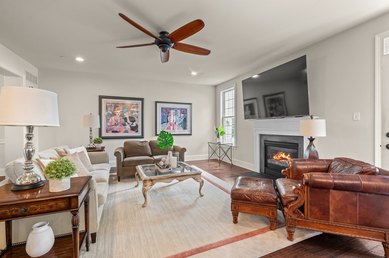 3728 Liseter Gardens