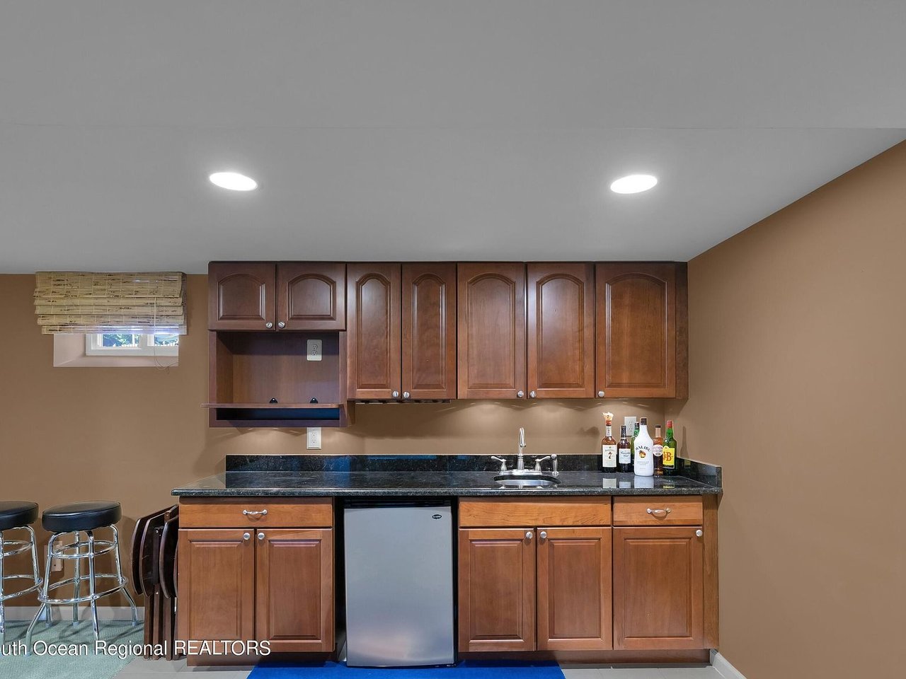 1 Cedar Court